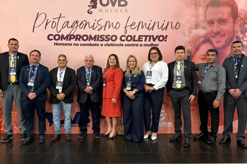Andréa Amaral e vereadores de Altos participam de Marcha em Brasília