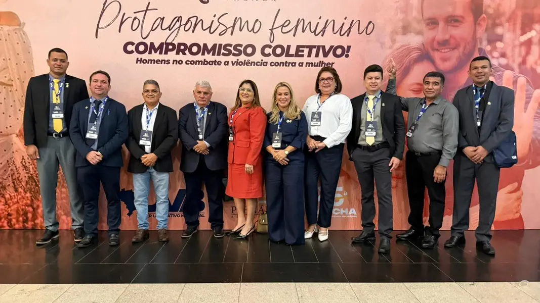 Andréa Amaral e vereadores de Altos participam de Marcha em Brasília