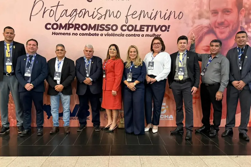 Andréa Amaral e vereadores de Altos participam de Marcha em Brasília