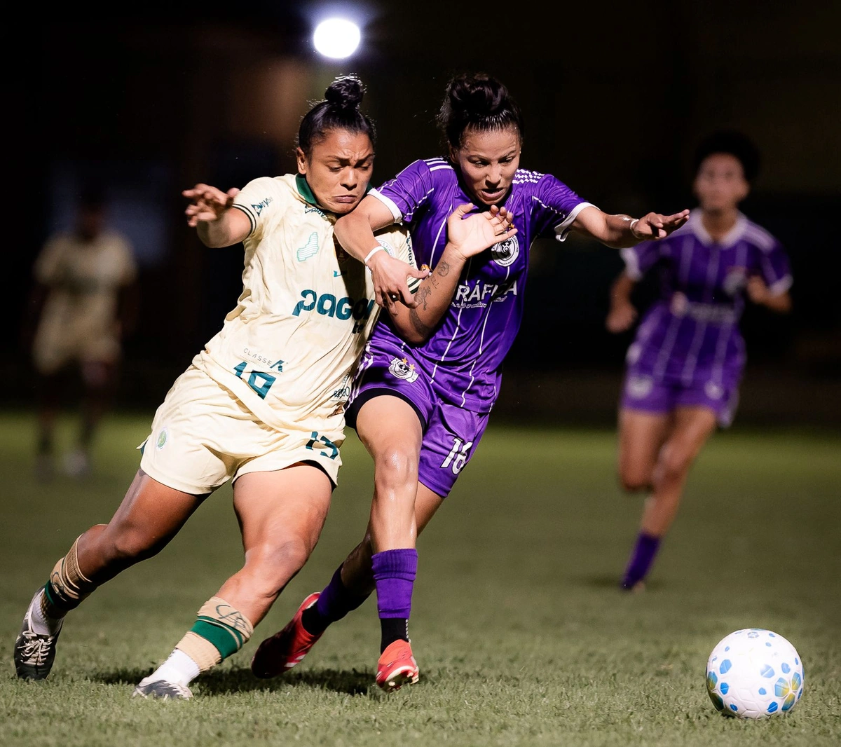 Atlético Piauiense goleia Rio Negro e assume liderança do Brasileirão A2