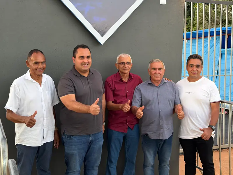 Baixa Grande do Ribeiro - aniversário de 34 anos