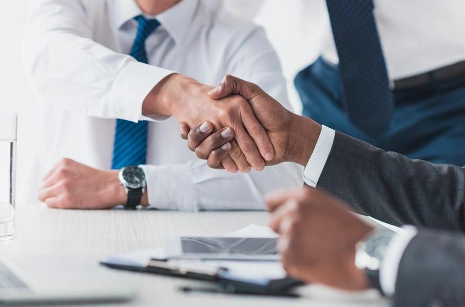 Brasil abre mais de  250 mil postos de trabalho em fevereiro, aponta Caged