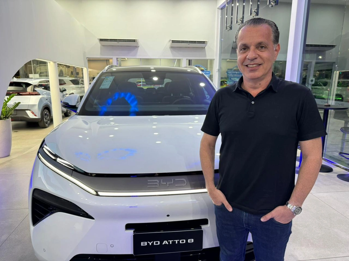 BYD lança Atto 8 em Teresina e movimenta noite automotiva