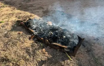 Caixão é encontrado incendiado às margens da BR-316, em Alegrete do Piauí