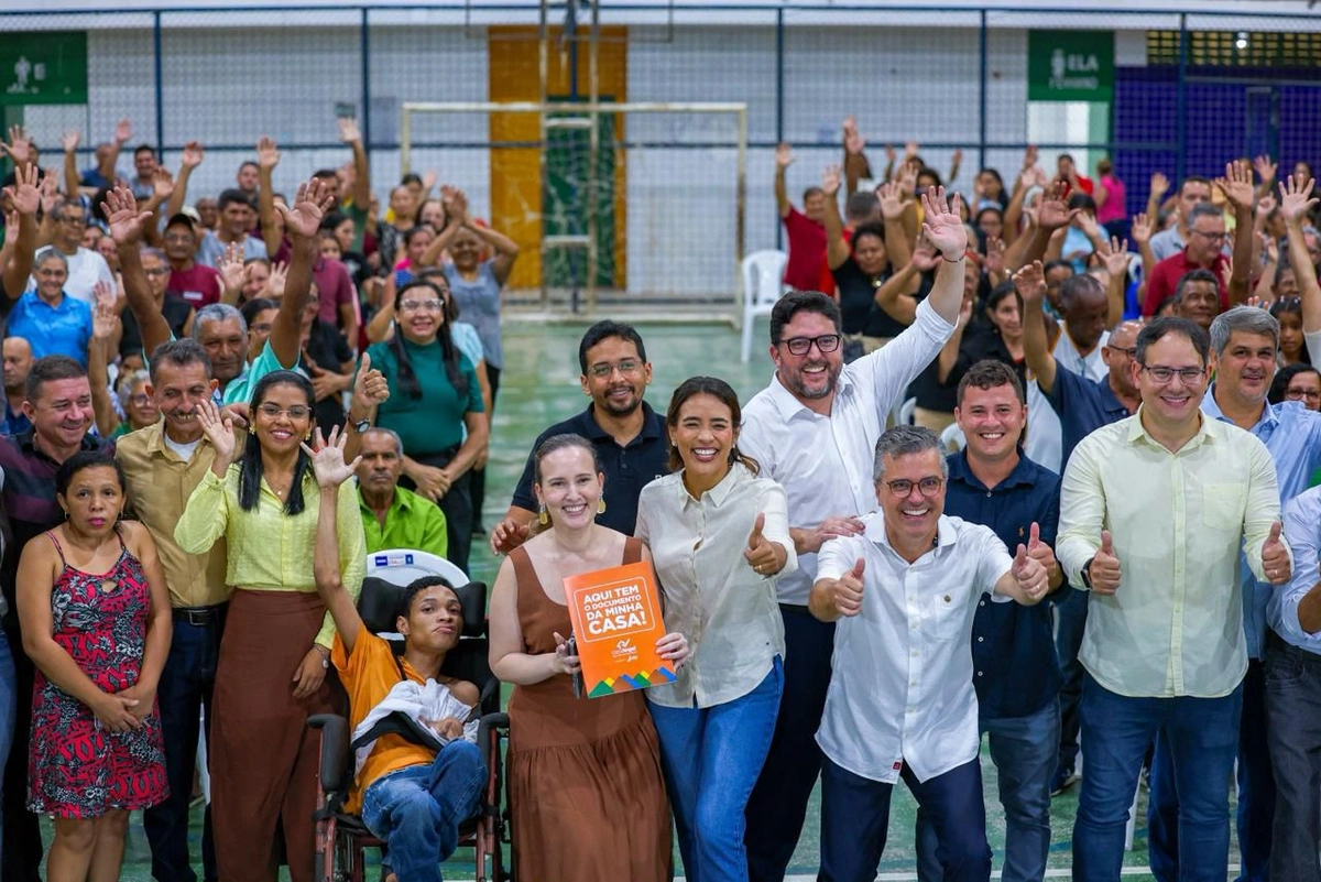 Cerca de 124 famílias recebem registros do Programa Casa Legal em Lagoa do Piauí