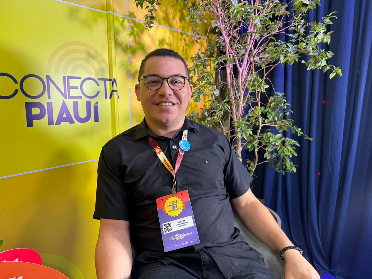 Conecta Podcast: Ayrton Carvalho é entrevistado na Feira do Empreendedor