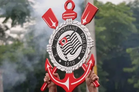 Corinthians tem pressa para anunciar novo treinador e define prioridades.