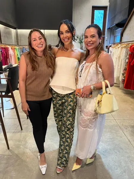 Danielle Carvalho e Carolina Neves lançam coleção exclusiva em Teresina