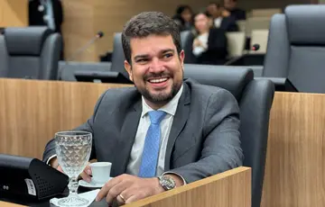Deputado Dogim Félix aparece entre os mais citados em pesquisa no Piauí