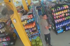 Dupla de criminosos são flagrados tentando assaltar comércio em Timon; vídeo