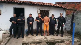 Dupla é presa por assalto a idoso no Centro de Teresina (Foto: Reprodução)
