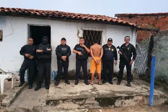 Dupla é presa por assalto a idoso no Centro de Teresina