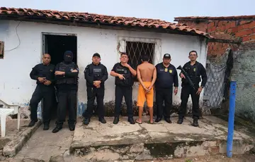 Dupla é presa por assalto a idoso no Centro de Teresina