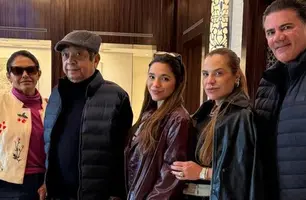 Em família, empresária Risângela Lima esteve em dias de férias por Buenos Aires (Foto: Instagram)