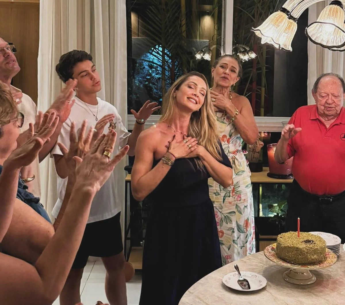 Empresária piauiense Rafaela Lages Viana celebra em família mais um aniversário