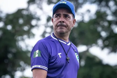 Evandro Guimarães, ex- técnico do Altos.