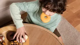 Excesso de doces na infância exige atenção à saúde e comportamento (Foto: Reprodução)