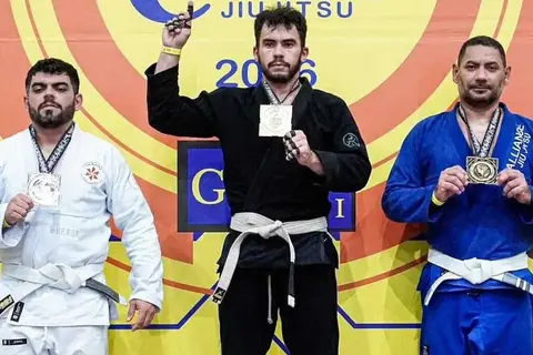 Florianense Leandro Guimarães é campeão absoluto do Piauiense de Jiu-Jitsu 2026
