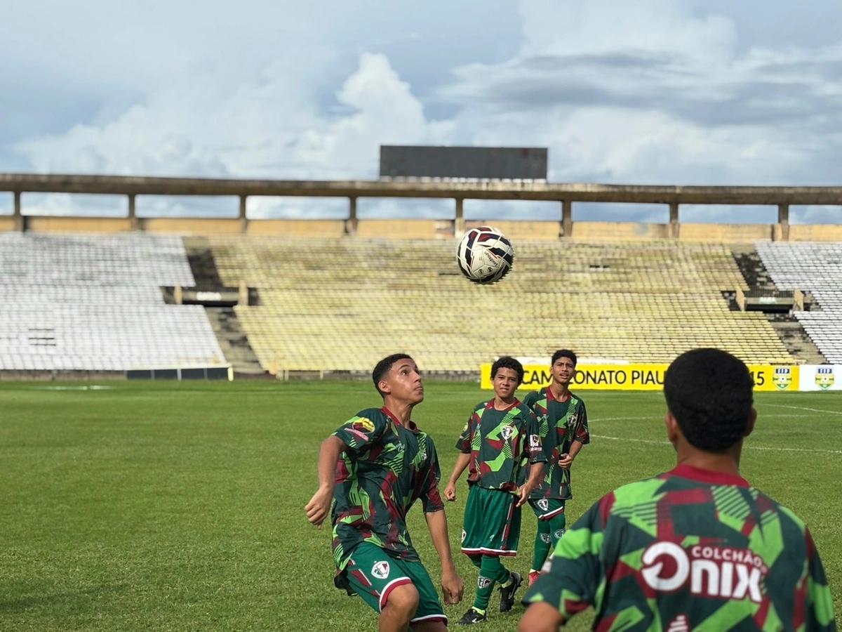 Fluminense-PI vence River na estreia do Piauiense Sub-15