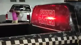 Força Tática apreende drogas após fuga de suspeitos em Teresina (Foto: Reprodução)