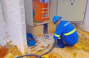 Furto de fios elétricos paralisa poço e afeta abastecimento de água em Picos (Foto: Reprodução)