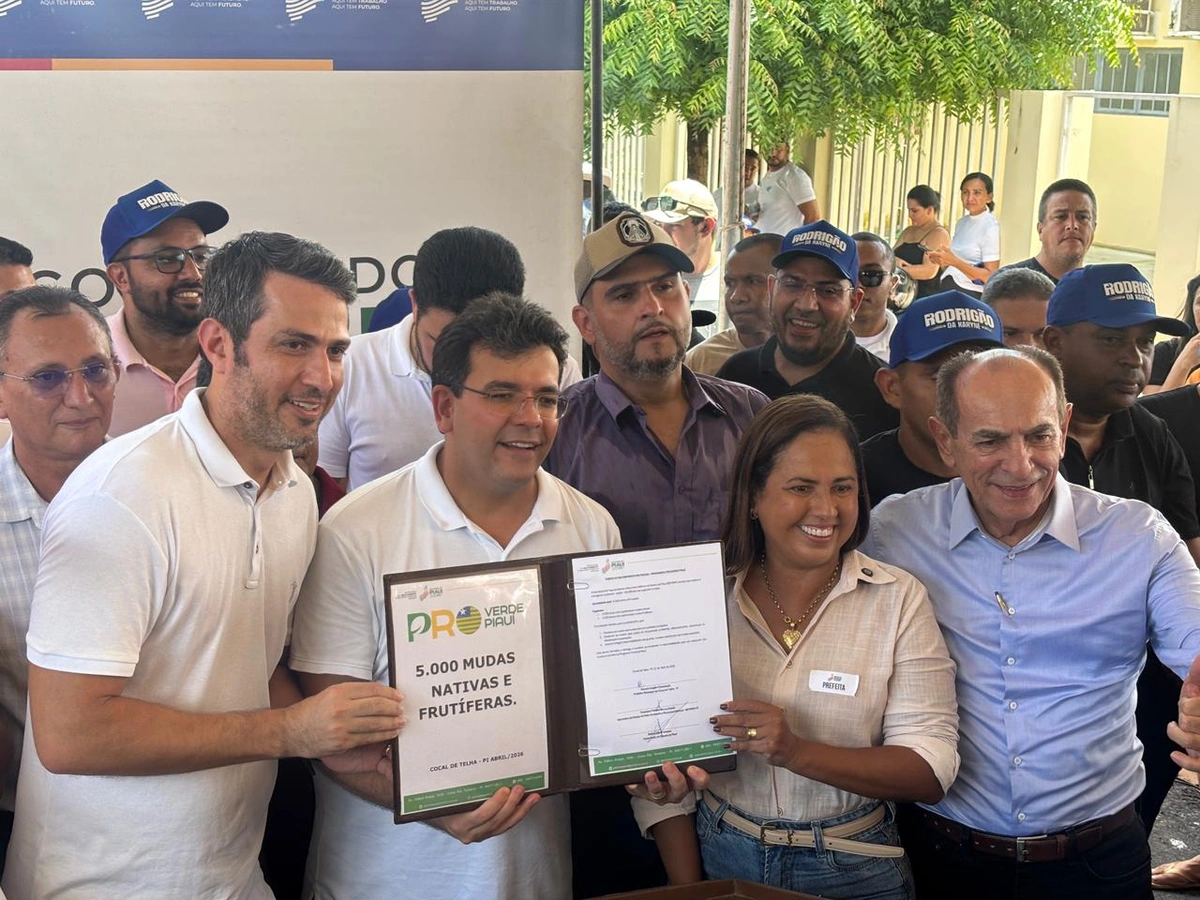 Governador do Piauí vistoria obras e reforça investimentos em Cocal de Telha