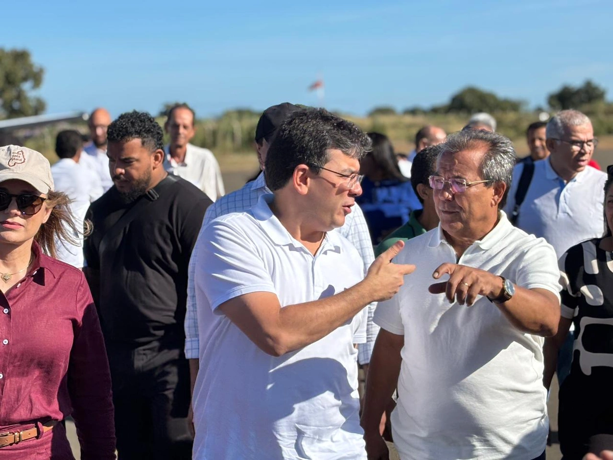 Governador inaugura aeroporto e libera voos noturnos em Uruçuí