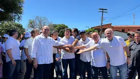 Governador Rafael Fonteles inaugura pavimentação asfáltica em Marcos Parente (Foto: Conecta Piauí)