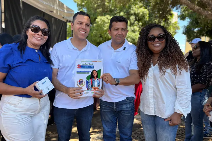 Governador Rafael Fonteles inaugura pavimentação asfáltica em Marcos Parente