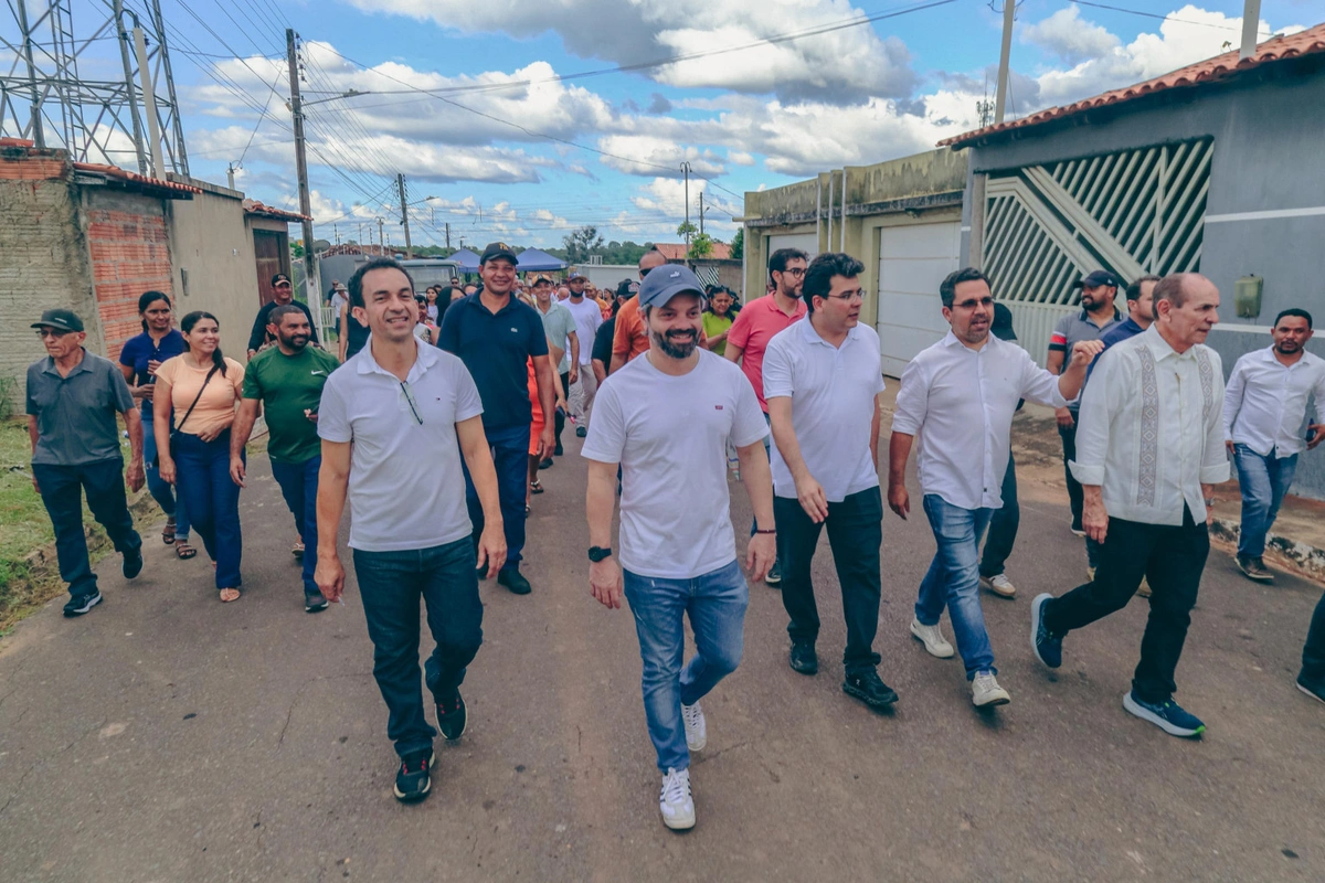 Governador visita obras de pavimentação e inaugura novo trecho em Cristalândia