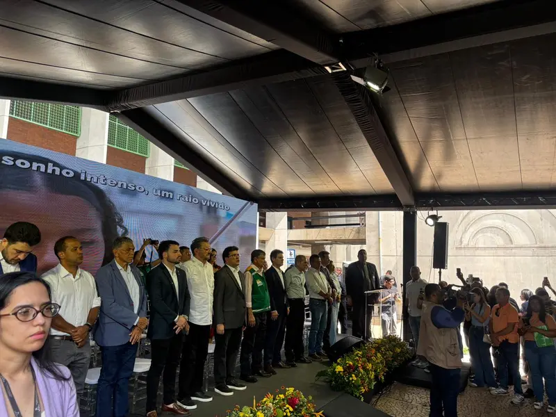 Governo realiza entrega de vans do programa MobSUAS a municípios piauienses