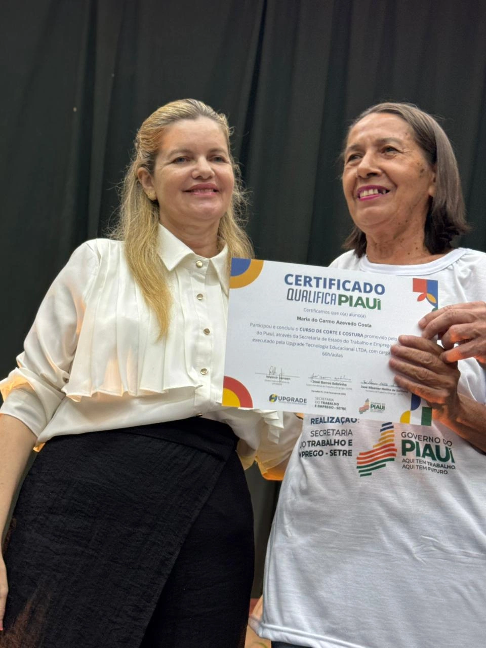 Gracinha Mão Santa e Zé Santana ampliam oportunidades com curso gratuito em Parnaíba