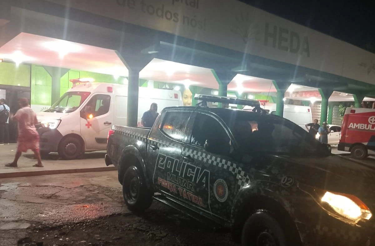 Homem é baleado por atirador e morre ao dar entrada no hospital