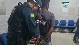 Homem é preso com drogas e arma branca em Nossa Senhora de Nazaré (Foto: Reprodução)