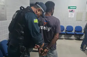 Homem é preso com drogas e arma branca em Nossa Senhora de Nazaré (Foto: Reprodução)