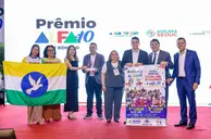 Hugo Napoleão conquista Prêmio Alfa-10 e se destaca na Educação