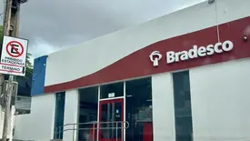 Idoso morre após passar mal dentro de agência bancária em Floriano (Foto: Reprodução)