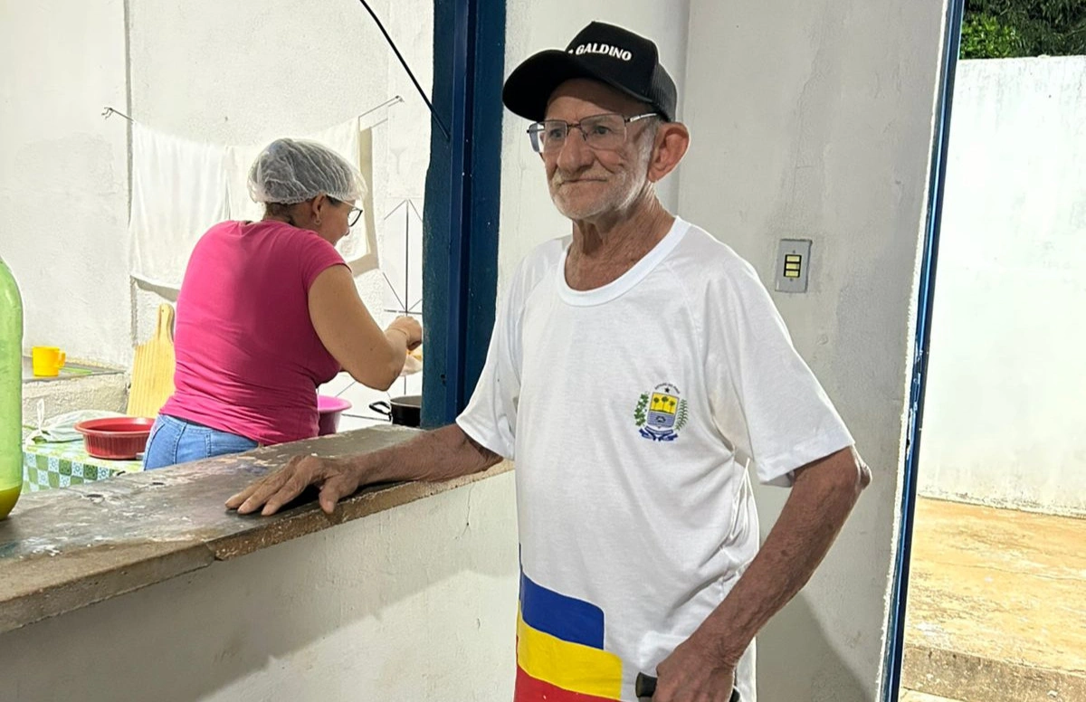José Manoel , 91 anos, é aluno do Alfabetiza Piauí no Ceja Estela Nunes, em Bocaína