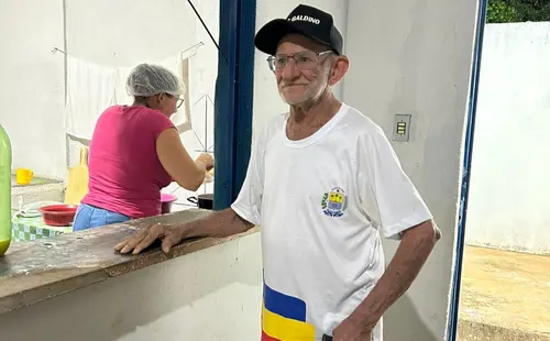 José Manoel , 91 anos, é aluno do Alfabetiza Piauí no Ceja Estela Nunes, em Bocaína