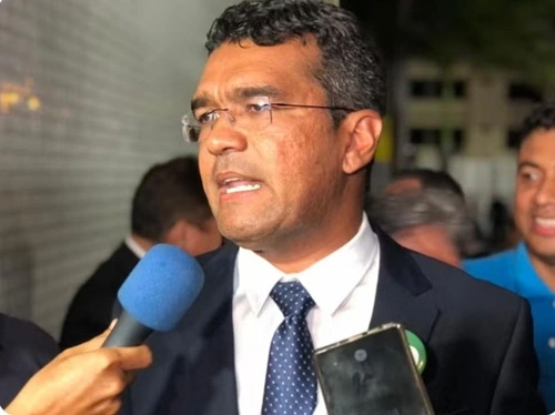 Lahesio Bonfim (Novo)