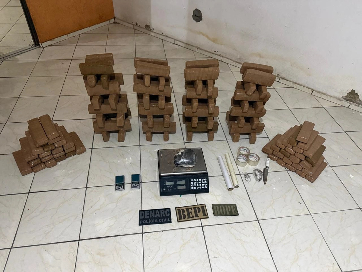 Mais de 100 kg de maconha são apreendidos é homem é preso Teresina