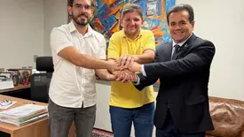 Marcos Aurélio comemora adesão de vereador Zé Filho ao lado de Henrique Pires (Foto: Reprodução/Redes Sociais)