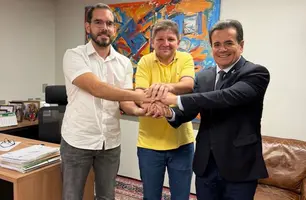 Marcos Aurélio comemora adesão de vereador Zé Filho ao lado de Henrique Pires (Foto: Reprodução/Redes Sociais)