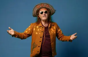 Musical sobre vida e obra será lançado no ano em que Alceu Valença completa 80 anos (Foto: Reprodução/ Recife Mais)