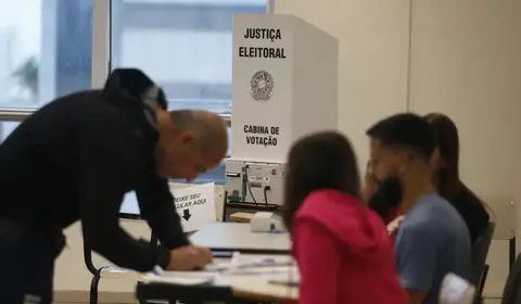 Número de eleitores com mais de 60 anos cresceu 74%, aponta pesquisa.