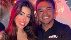 Os namorados Pamela Drudi e Fernandin, em clique especial pra a o nosso perfil (Foto: Instagram)