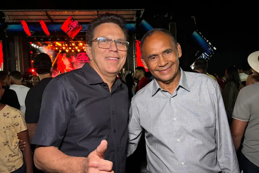 Pablo e Vitor Fernandes animam Baixa Grande do Ribeiro no aniversário de 34 anos