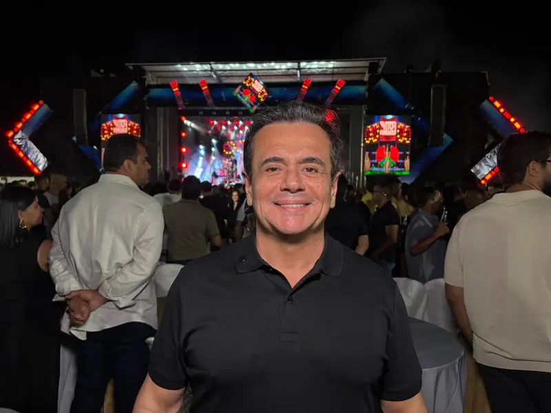 Pablo e Vitor Fernandes animam Baixa Grande do Ribeiro no aniversário de 34 anos