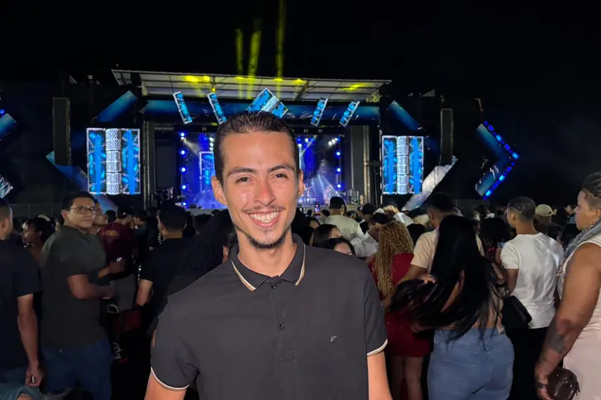 Pablo e Vitor Fernandes animam Baixa Grande do Ribeiro no aniversário de 34 anos