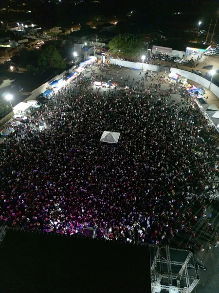 Pablo e Vitor Fernandes animam Baixa Grande do Ribeiro no aniversário de 34 anos